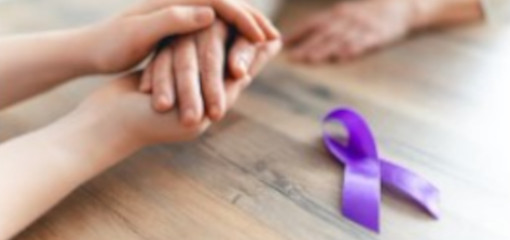 « On fait face à des cancers dont le facteur de risque est le tabac. On est un peu plus sensible à ces problématiques que dans un hôpital qui soigne des pathologies hors cancer ».                  