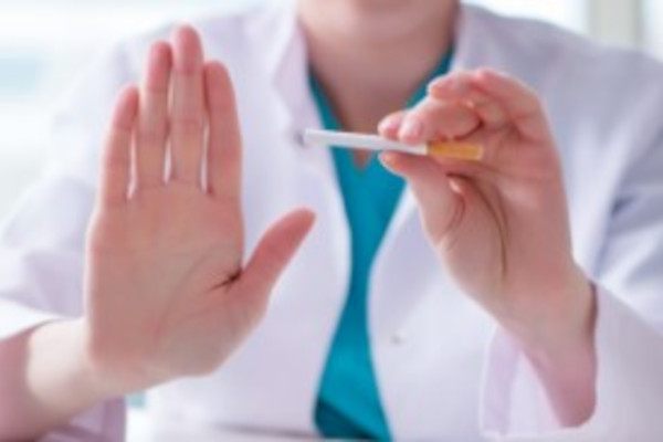L’impact de la prise en soins du sevrage tabagique par un professionnel de santé fumeur